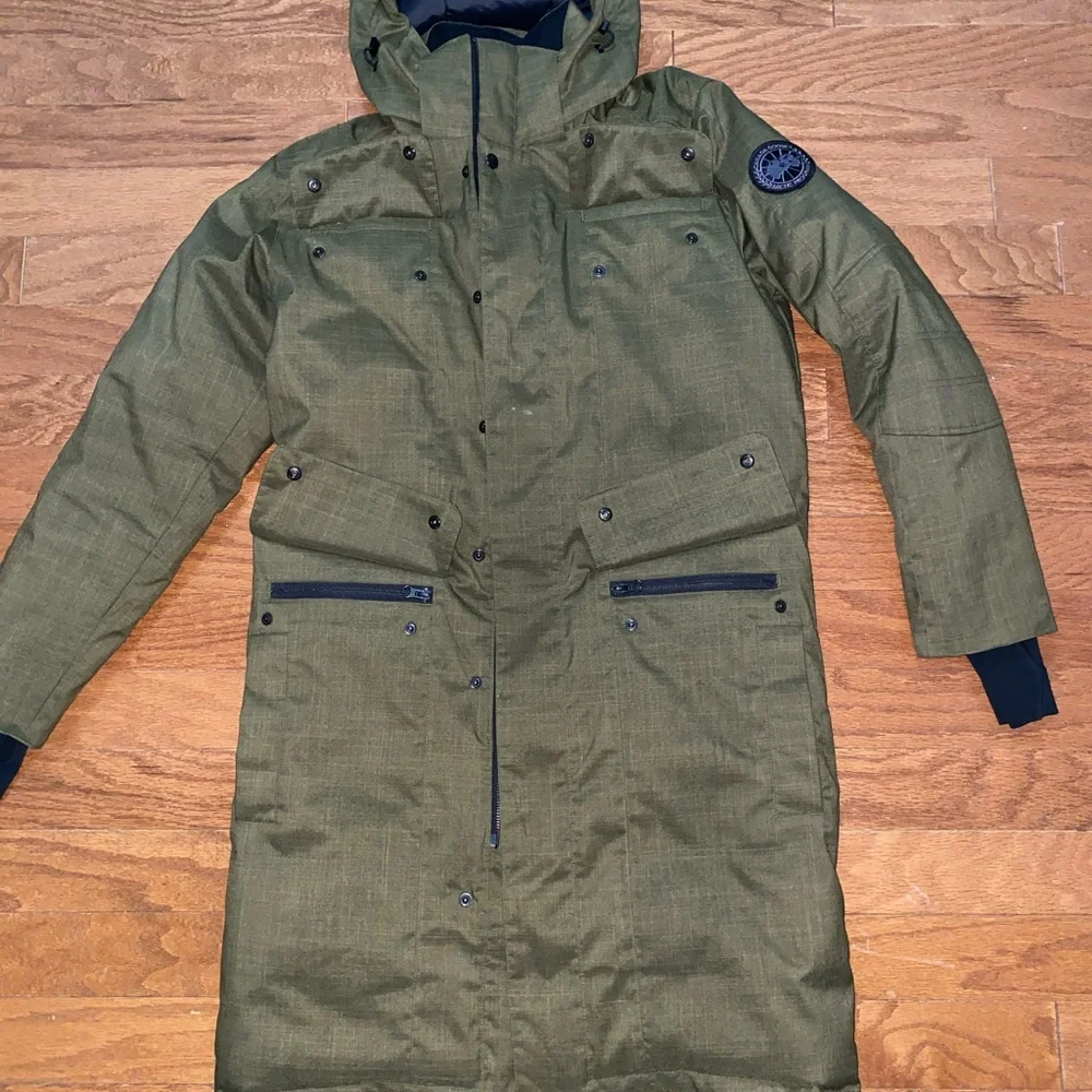 Canada Goose Harrison Parka - Branta Black Label - Picture 10 of 10